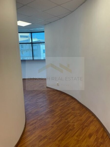 Orhideea, spatiu birouri 200 mp de inchiriat, 5 birouri