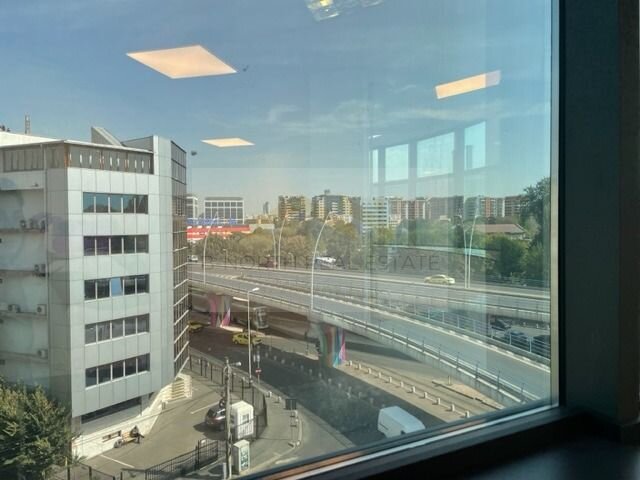 Orhideea, spatiu birouri 200 mp de inchiriat, 5 birouri